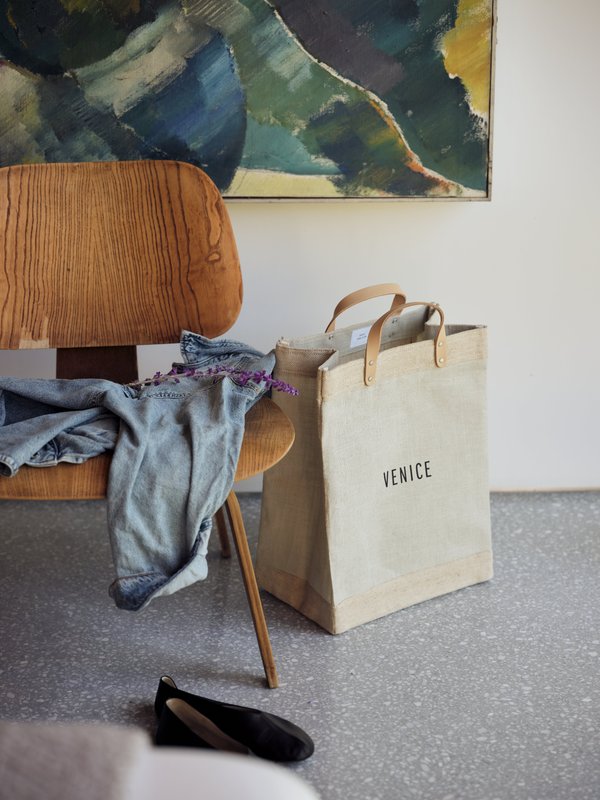Alchemy Works + Apolis: The Limited-Edition Dove Collection