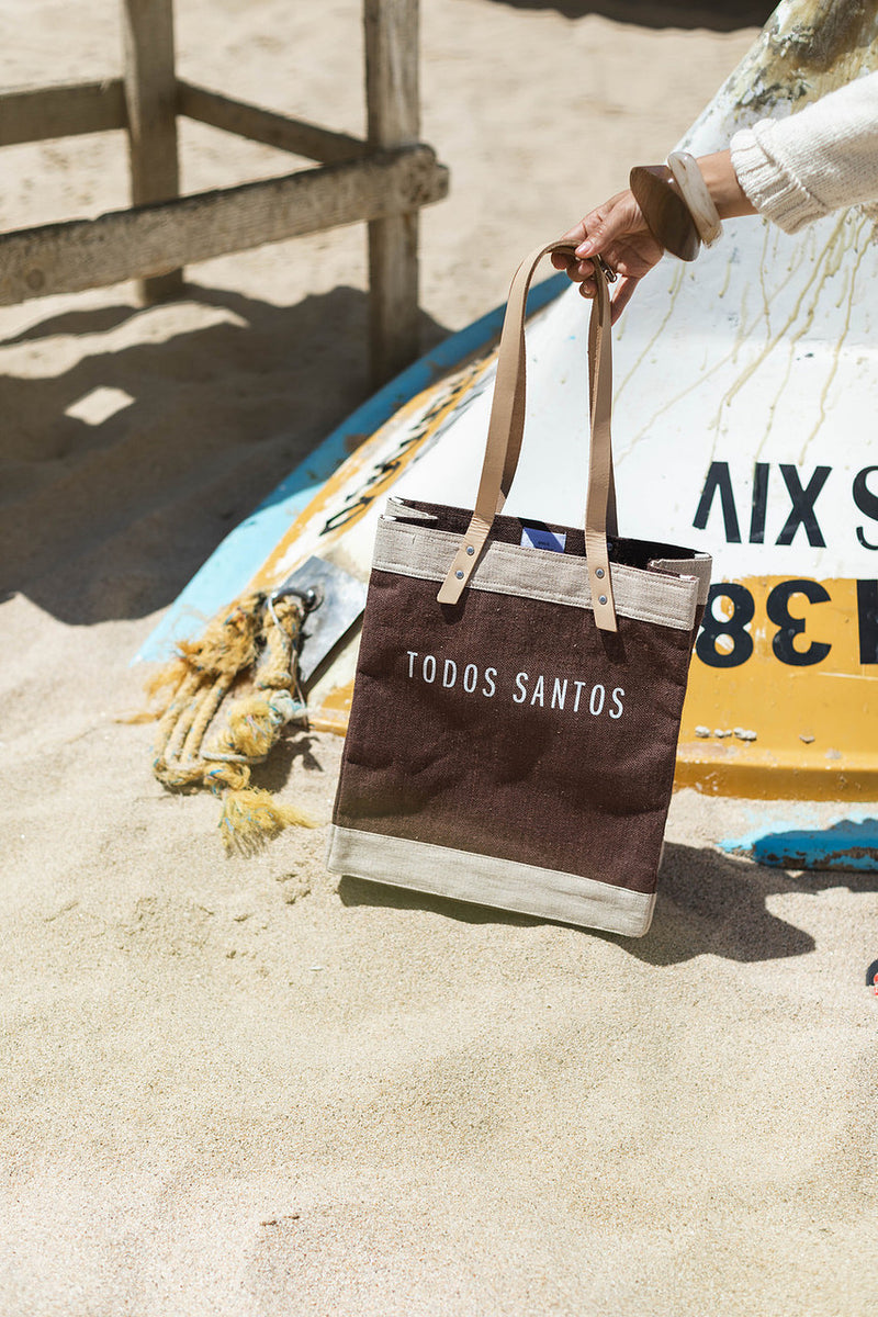 Mustang is a rich chocolate mousse brown — a touch of earthy ease, bring along during slow mornings in Todos Santos.