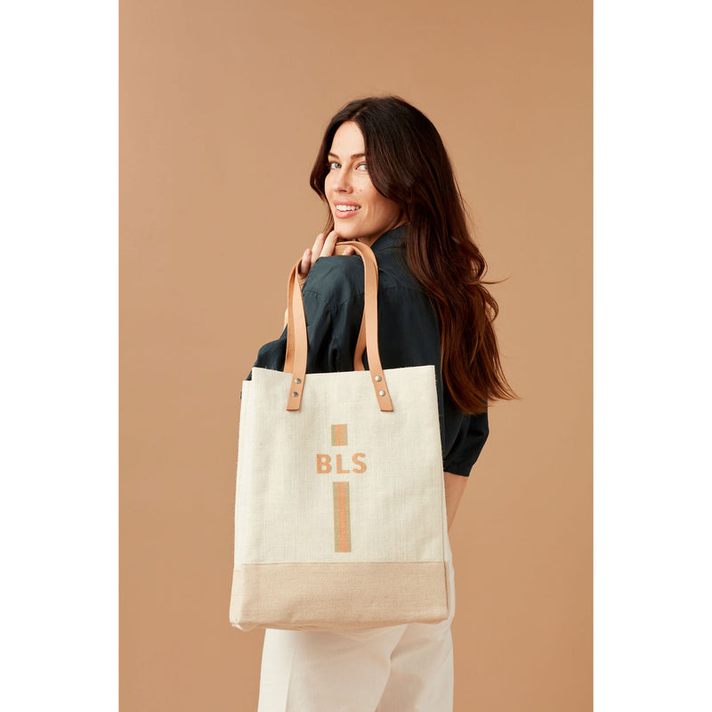 Wine Tote in White with Monogram