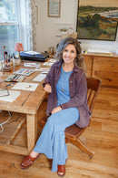 Amy Logsdon is a watercolor artist  (and mom) based in Ventura. She creates custom watercolors that capture some of life's most beautiful moments.