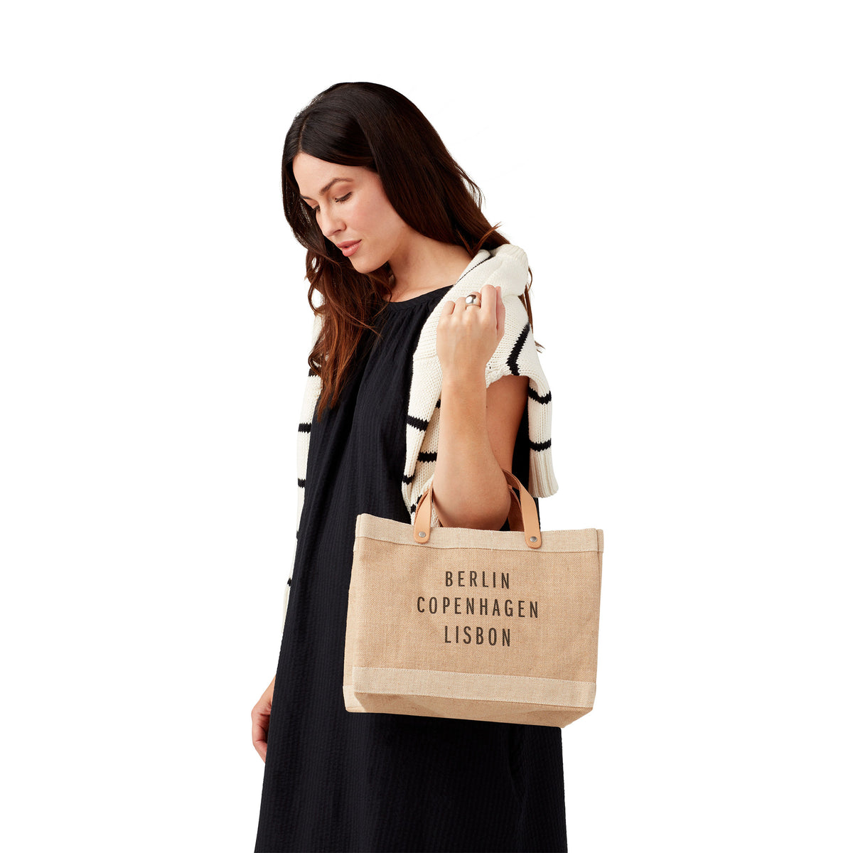 APOLIS-23APR27-ONMODEL-