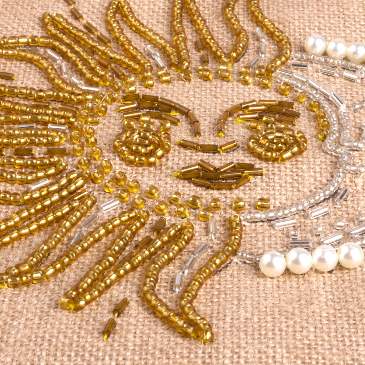 Petite Market Bag in Natural with Sun & Moon Bead