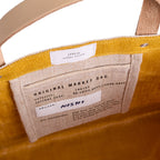 Petite Market Bag in Carrot — product photograph