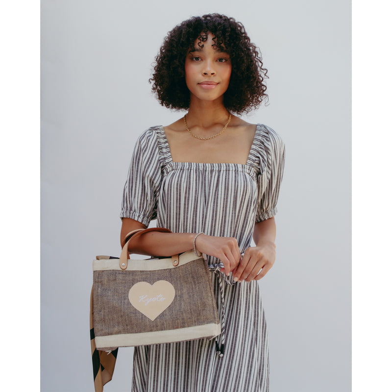Petite Market Bag in Chambray Embroidered Heart