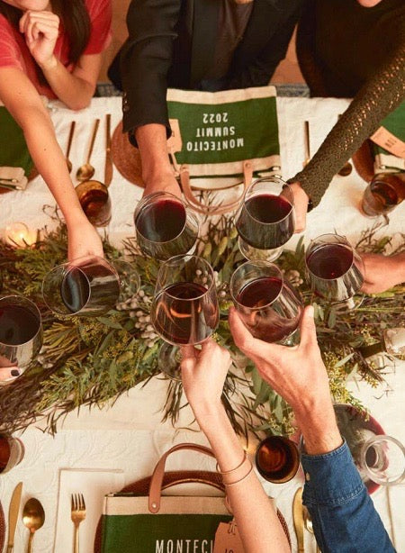Holiday hosting made unforgettable. Our personalized market bags are a sustainable, elevated gift—crafted to delight your guests long after the evening ends. A thoughtful touch for every seat at the table.