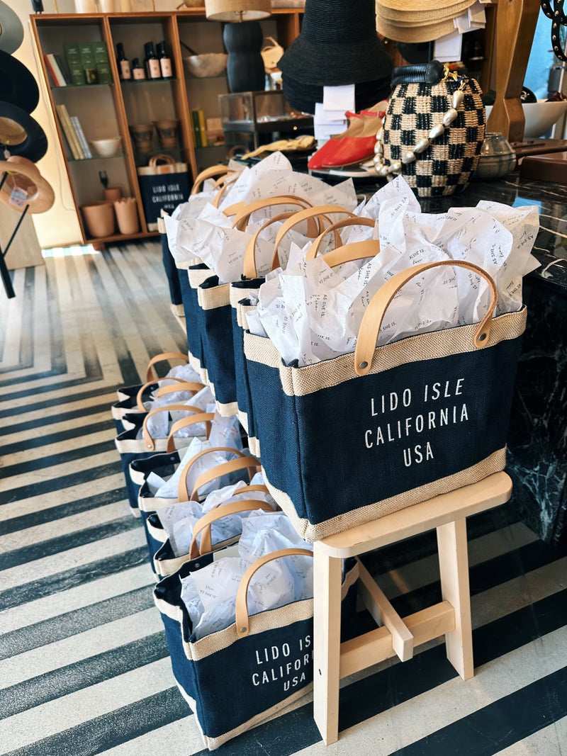 Tired of gifting throwaway items? Our sustainable, personalized market bags are a luxurious upgrade—designed to be used, loved, and remembered by your retreat guests