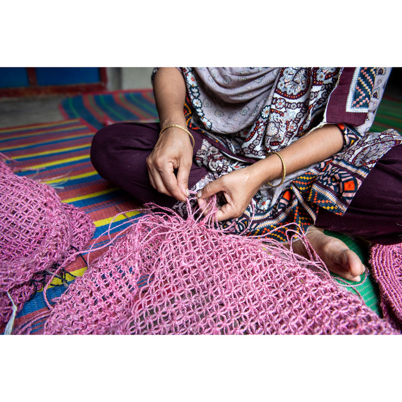 Mercado Woven in Blush