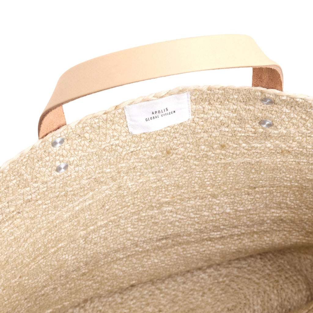 Grass Bucket Bag in Natural