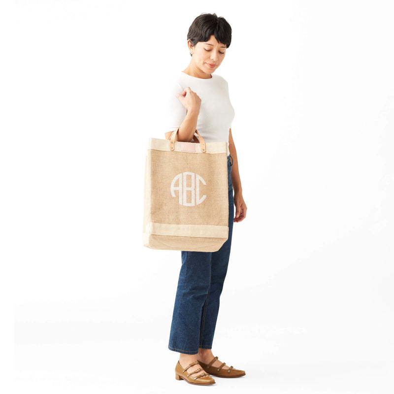 Market Bag in Natural with Pink Round Monogram