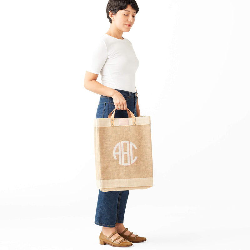 Market Bag in Natural with Pink Round Monogram