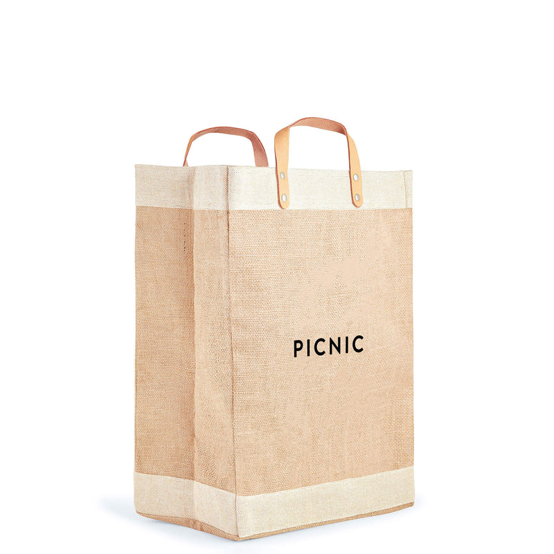 Market Bag in Natural with “PICNIC”